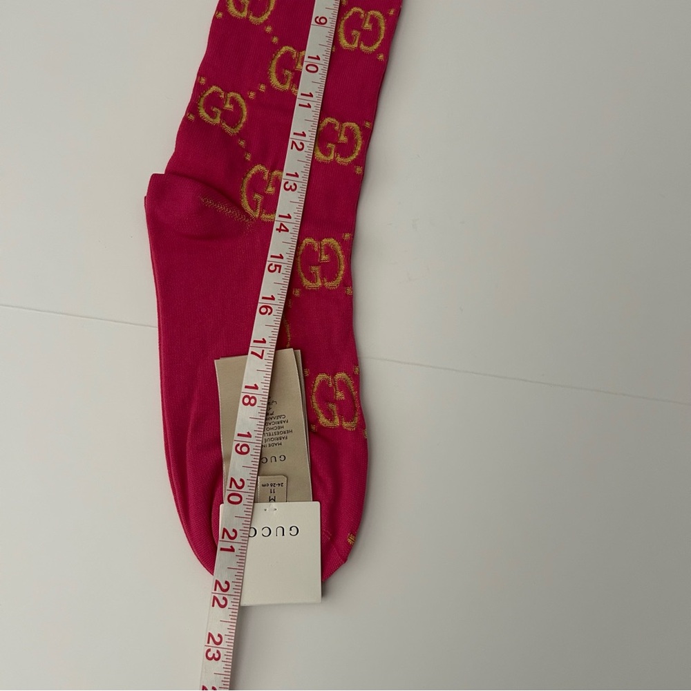 Gucci Magenta Bright Yellow Monogram GG Logo Rib Knit Long Socks Size Medium - Picture 8 of 8